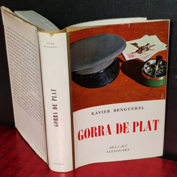 GORRA DE PLAT, XAVIER BENGUEREL.