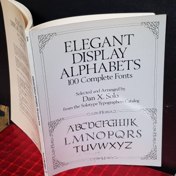 ELEGANT DISPLAY ALPHABETS.