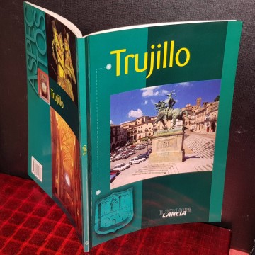 Trujillo, Juan Moreno Lázaro.