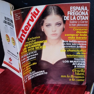 INTERVIU, 216.
