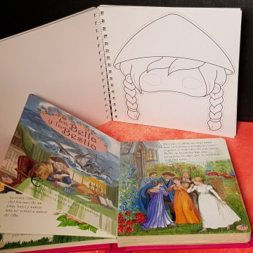 3 CUENTOS DE PRINCESAS Y ÁLBUM PARA HACER MÁSCARAS.