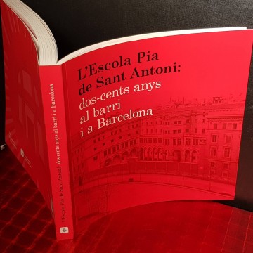 L'ESCOLA PIA DE SANT ANTONI.