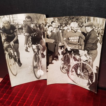 2 FOTOGRAFÍAS DEL CICLISTA FRANCISCO MORENO MARTÍNEZ.