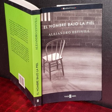 EL HOMBRE BAJO LA PIEL, ALEJANDRO ESTIVILL.