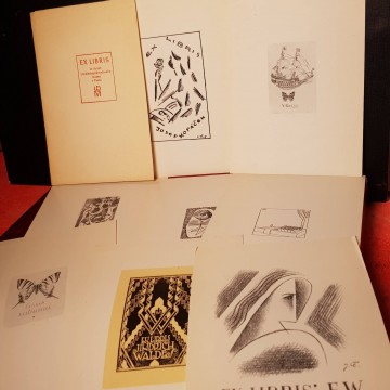 EX LIBRIS DE LAS COLECCIONES DEL MUSEO DE ARTES APLICADAS DE PRAGA.