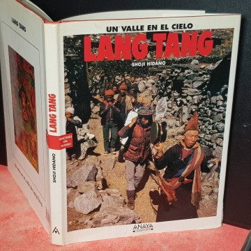 LANG TANG, UN VALLE EN EL CIELO,SHOJI HIDANO.