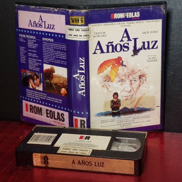 A AÑOS LUZ, VHS.