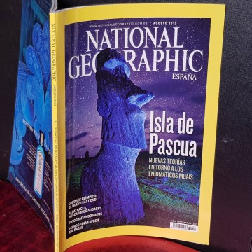 NATIONAL GEOGRAPHIC 2.
