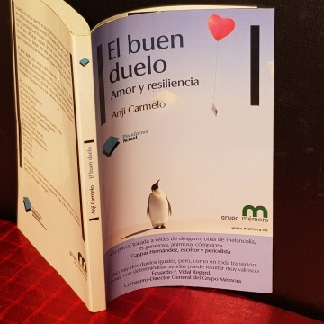 EL BUEN DUELO, ANJI CARMELO.