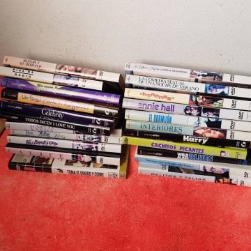 LOTE 22 CARÁTULAS DVD DE WOODY ALLEN.