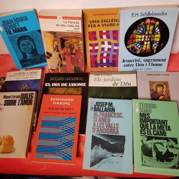 LOT 12 LLIBRES DE TEOLOGIA EN CATALÀ.