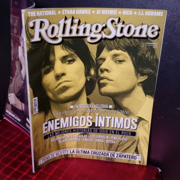 ROLLING STONE 165.