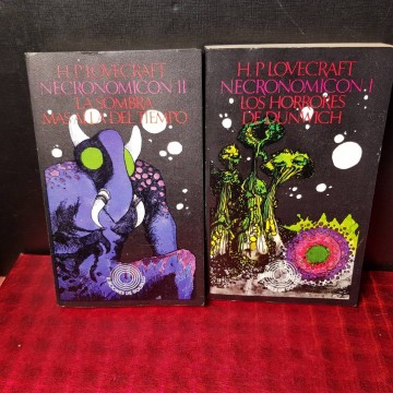 NECRONOMICON, H.P. LOVECRAFT.
