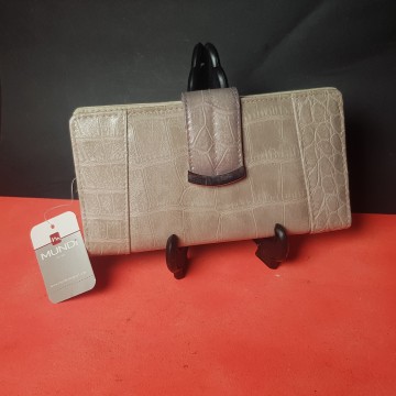 Monedero de mujer marca Mundi wesport group Luxemberg