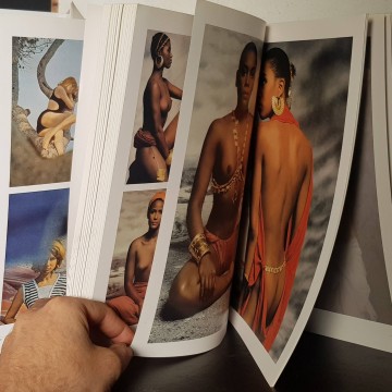 THE COMPLETE PIRELLI CALENDARS.