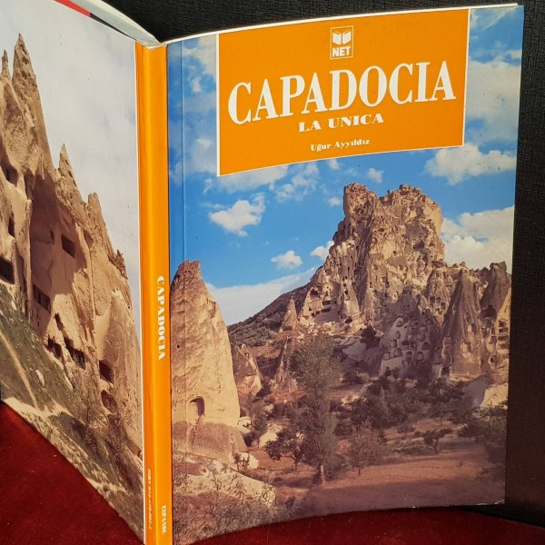 CAPADOCIA, LA ÚNICA, UGUR AYYDDIZ. CAPADOCIA, LA ÚNICA, UGUR AYYDDIZ.