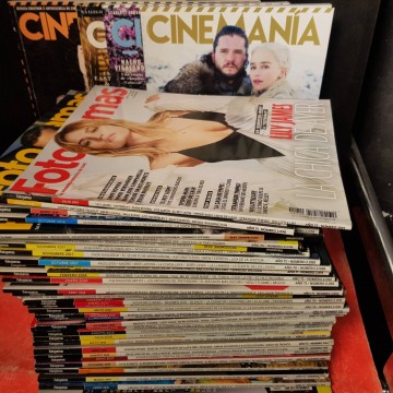 LOTE 38 REVISTAS FOTOGRAMAS Y 4 CINEMANÍA.