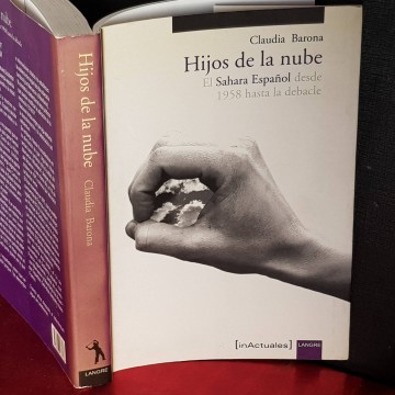 HIJOS DE LA NUBE, CLAUDIA BARONA.