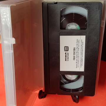 Película descatalogada VHS Fray escoba