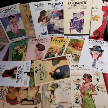 LOTE 17 POSTALES PAPERANTIC SALÓ DEL COL.LECCIONISME.