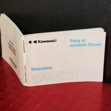 KAWASAKI STREET MANUAL DEL PROPIETARIO.