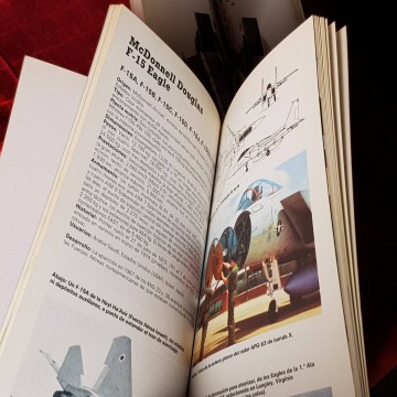 GUÍA ILUSTRADA DE MISILES Y CAZAS MODERNOS.