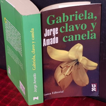 GABRIELA, CLAVO Y CANELA, JORGE AMADO.