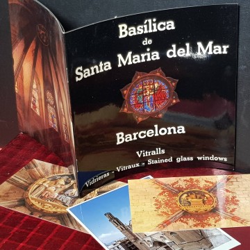 VITRALLS BASÍLICA DE SANTA MARIA DEL MAR.