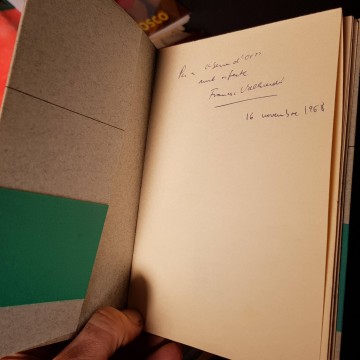 CADA PARAULE, UN VIDRE, FRANCESC VALLVERDÚ (FIRMAT).