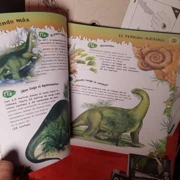 Lote dinosaurios.
