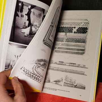 Architectures without place 1968-2008.