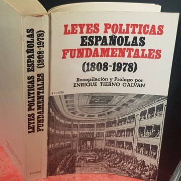 Leyes políticas españolas fundamentales, Enrique Tierno Galván.
