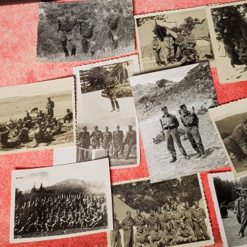 Lote 13 fotografías de militares