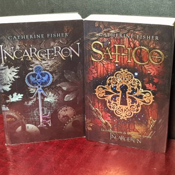 Incarceron y Sáfico, Catherine Fisher.