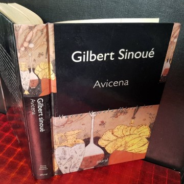 Avicena, Gilbert Sinoué.