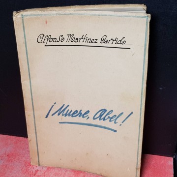 Novela original mecanografiada por Alfonso Martínez Garrido.