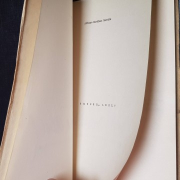 Novela original mecanografiada por Alfonso Martínez Garrido.