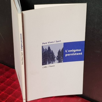L'enigma persistent, Pere Vives i Sarri (firmat).