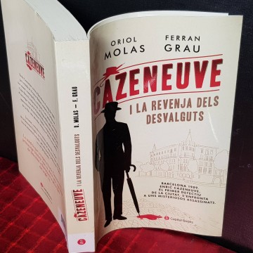 Cazeneuve i la revenja dels desvalguts, Oriol Molas i Ferran Grau.