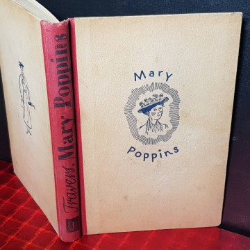 Mary Poppins, Pamela Lyndon Travers.