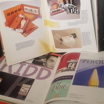 4 libros de diseño gráfico.