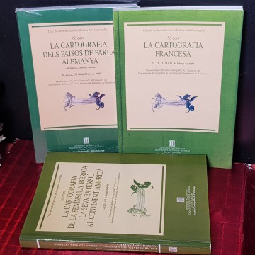 Lot 3 llibres de cartografia.