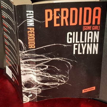 Perdida, Gillian Flynn.