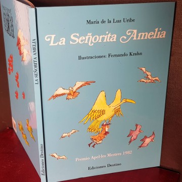 La señorita Amelia, María de la Luz Uribe y Fernando Krahn.