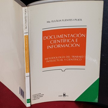 Documentación científica e información, M. Eulàlia Fuentes i Pujol.