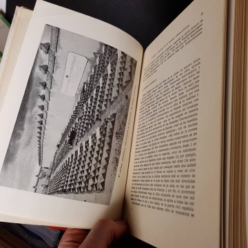 Leyenda y tragedia de las brigadas internacionales, Ricardo de la Cierva.