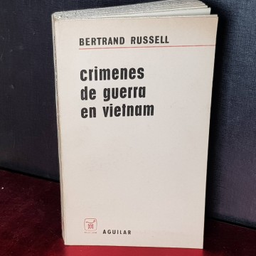 Crímenes de guerra en Vietnam, Bertrand Russell.