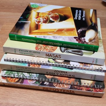 Lote 6 libros Thermomix.