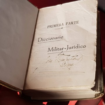 Diccionario militar - jurídico - geográfico.