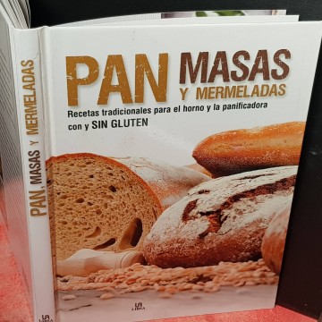 Pan, masas y mermeladas.